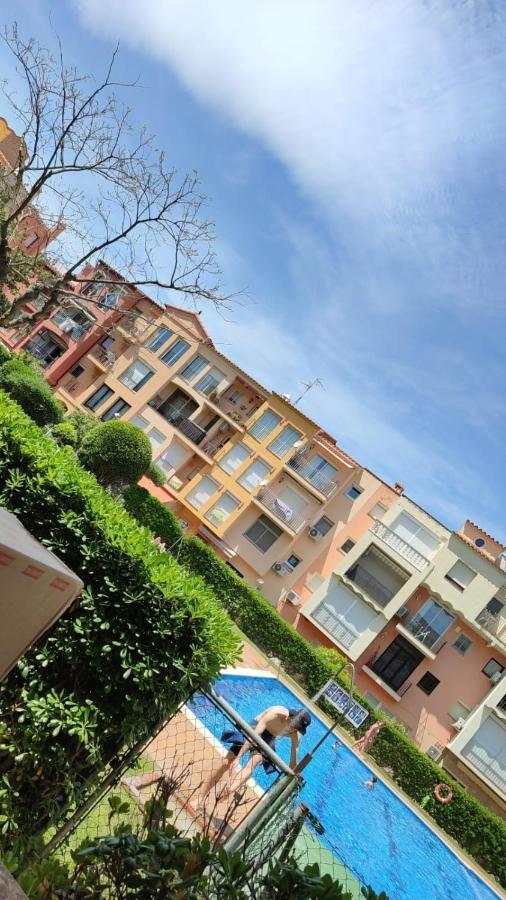 Appartement אמפוריבראבה מראה חיצוני תמונה