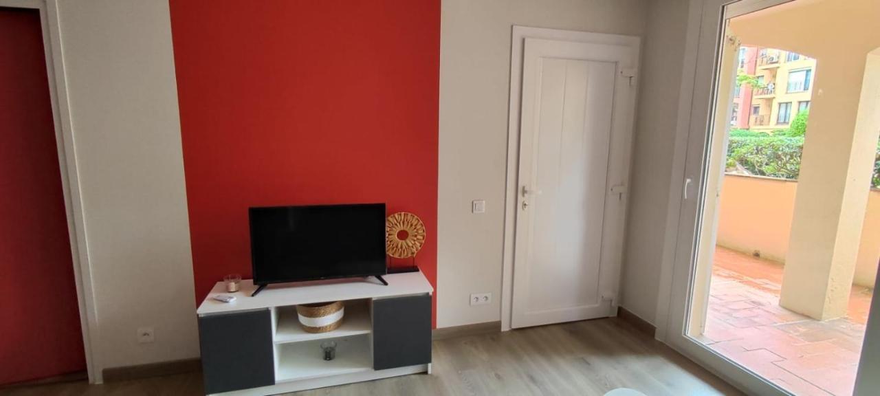 Appartement אמפוריבראבה מראה חיצוני תמונה