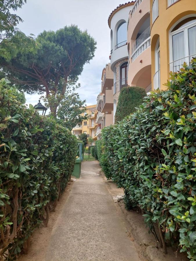 Appartement אמפוריבראבה מראה חיצוני תמונה