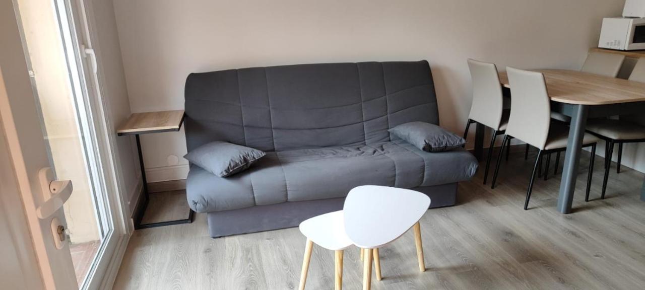 Appartement אמפוריבראבה מראה חיצוני תמונה