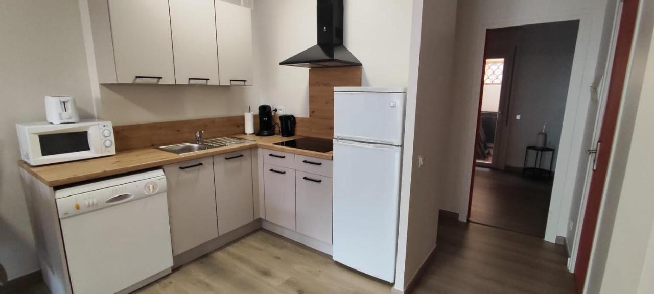 Appartement אמפוריבראבה מראה חיצוני תמונה